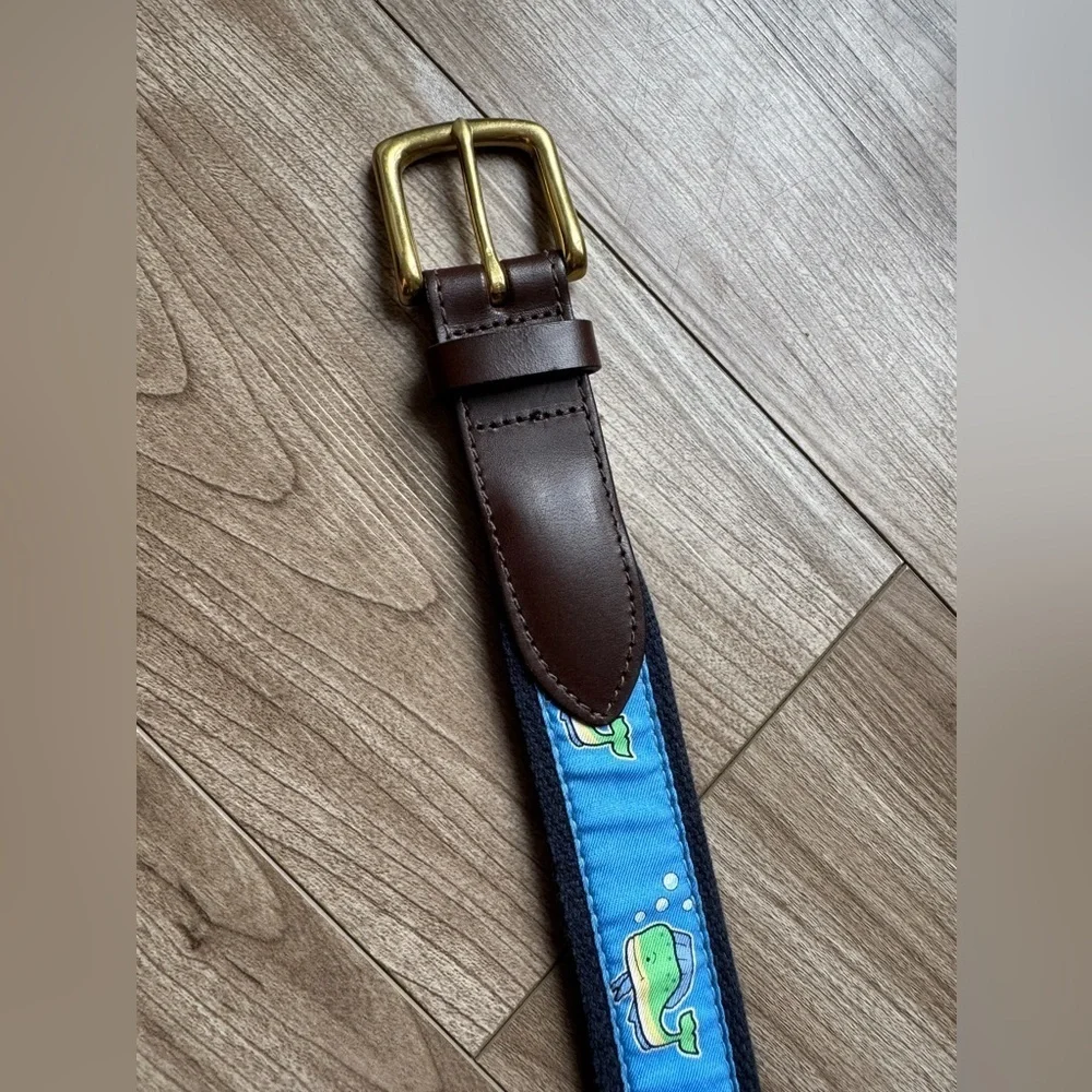 Vineyards Vines Vineyard Whale Canvas Leather Club Boy’s Men's Belt Size 30